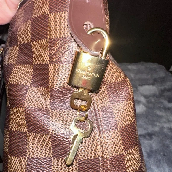 Louis Vuitton Iena PM gently used - Picture 1 of 10